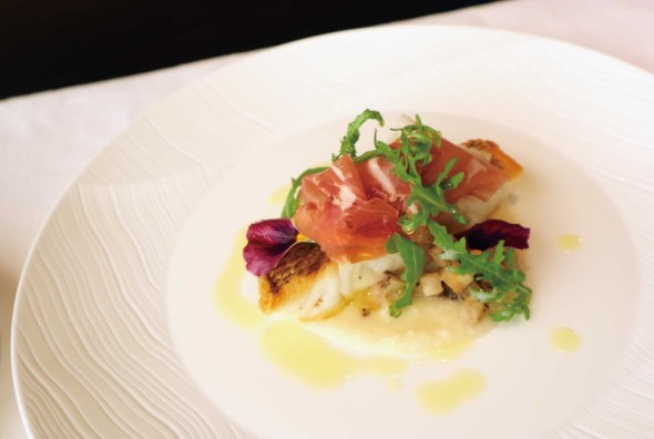 紀州梅真鯛のポワレ