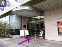 到达酒店入口